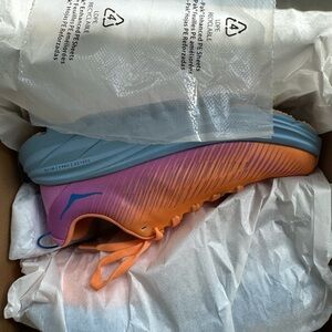 Hoka Rincon 3 Wide in Orange and Blue